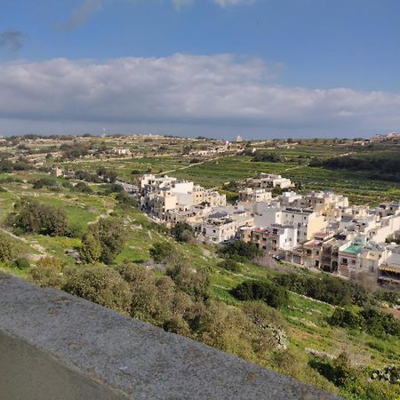 Panoramic Penthouse In Marsascala Which Enjoys Sea And Country Views Apartment Марсаскала Екстериор снимка