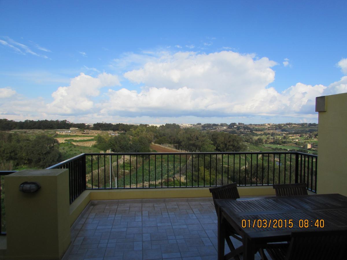 Panoramic Penthouse In Marsascala Which Enjoys Sea And Country Views Apartment Марсаскала Екстериор снимка