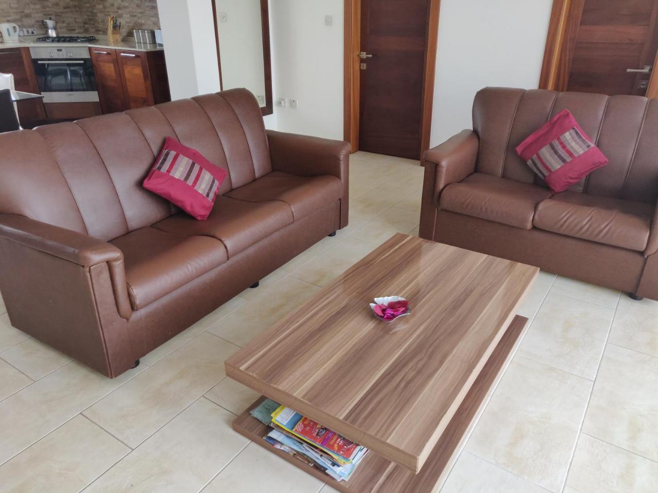 Panoramic Penthouse In Marsascala Which Enjoys Sea And Country Views Apartment Марсаскала Екстериор снимка