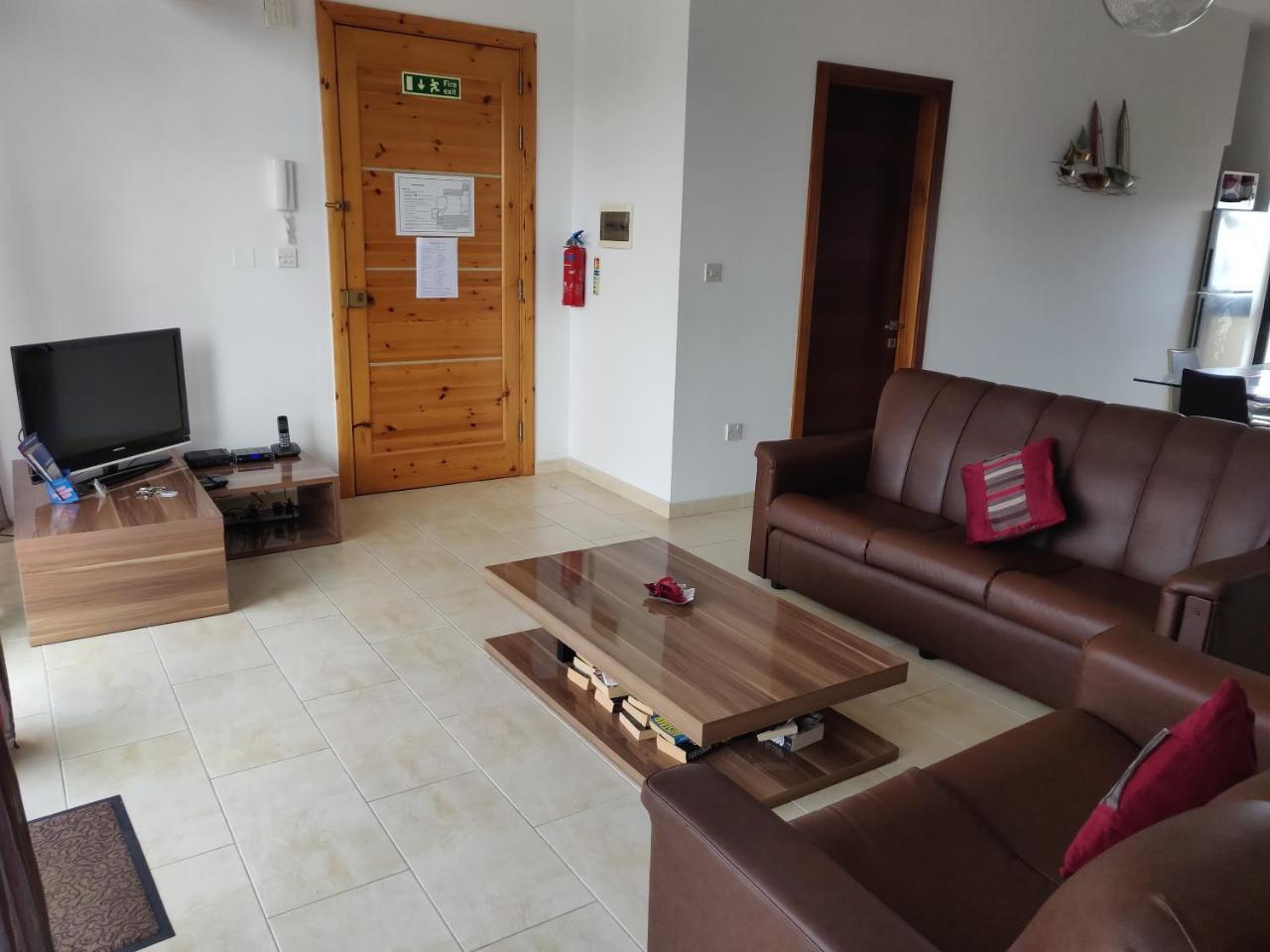Panoramic Penthouse In Marsascala Which Enjoys Sea And Country Views Apartment Марсаскала Екстериор снимка