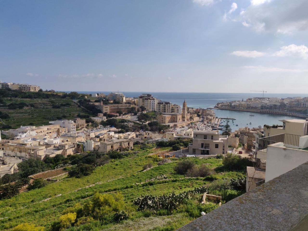 Panoramic Penthouse In Marsascala Which Enjoys Sea And Country Views Apartment Марсаскала Екстериор снимка