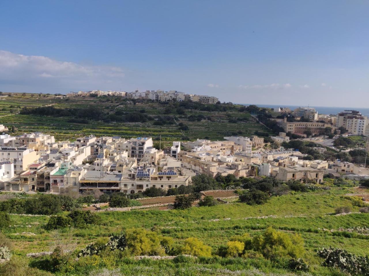 Panoramic Penthouse In Marsascala Which Enjoys Sea And Country Views Apartment Марсаскала Екстериор снимка
